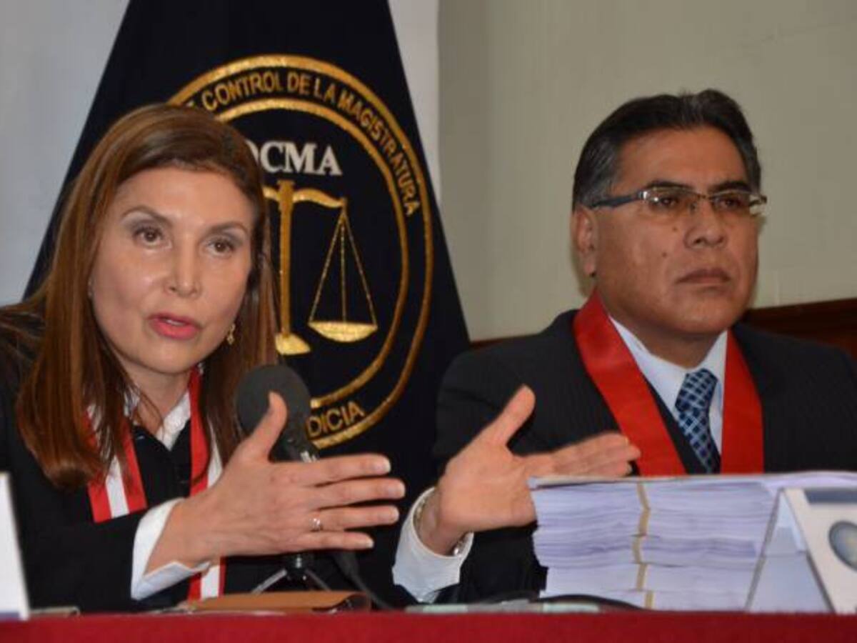 Suspenden a 5 jueces de Perú por escándalo de corrupción judicial