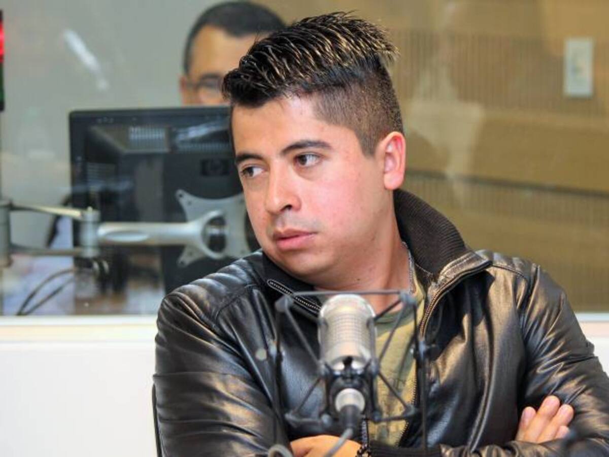 No veo un comportamiento ilegal del director de Inteligencia: Ávila