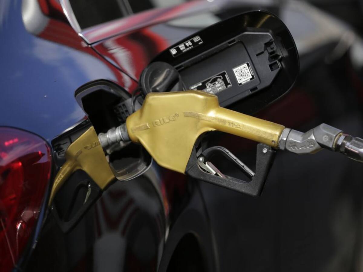 Doce estaciones a responder por incumplir en rebaja en precios de gasolina