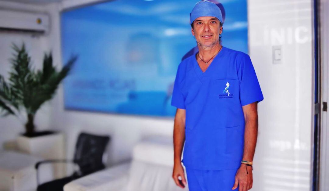 El cirujano cartagenero Mandy Rojas confirma desvinculación de Vital Center y asociados