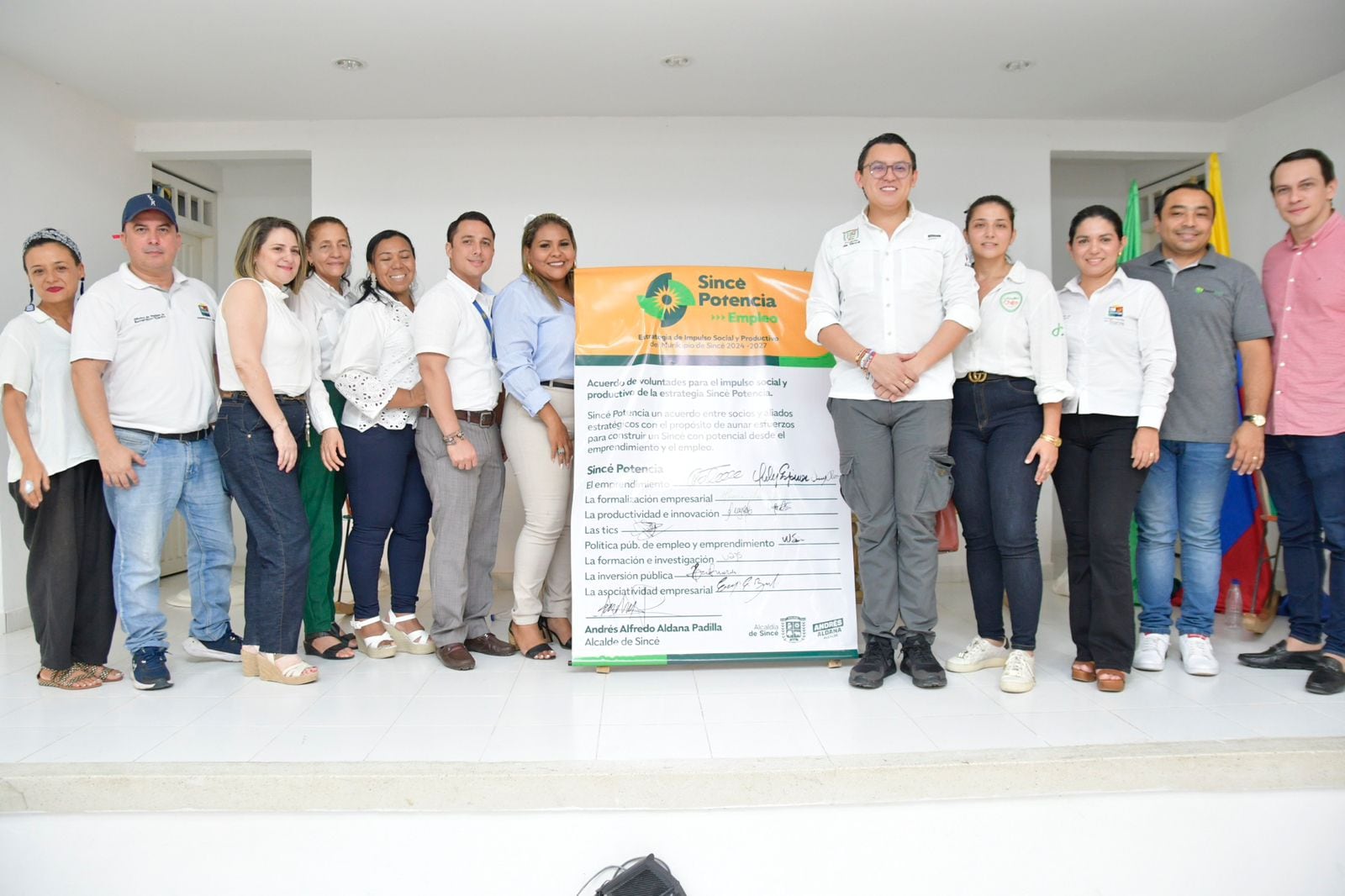 Alcalde Andrés Aldana lanza la estrategia Sincé Potencia