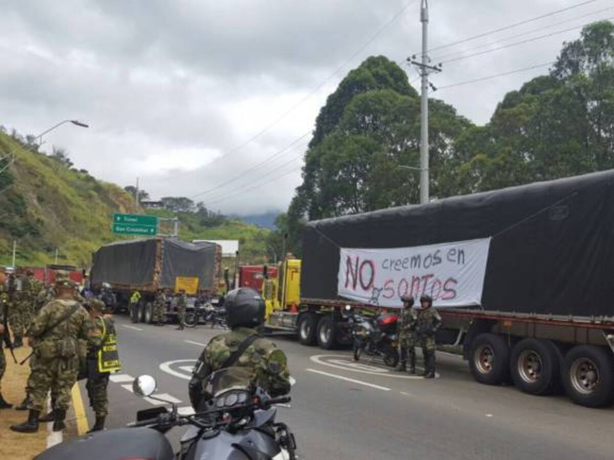 No vamos a sacar a Pedro Aguilar de la mesa de negociación: líder camionero
