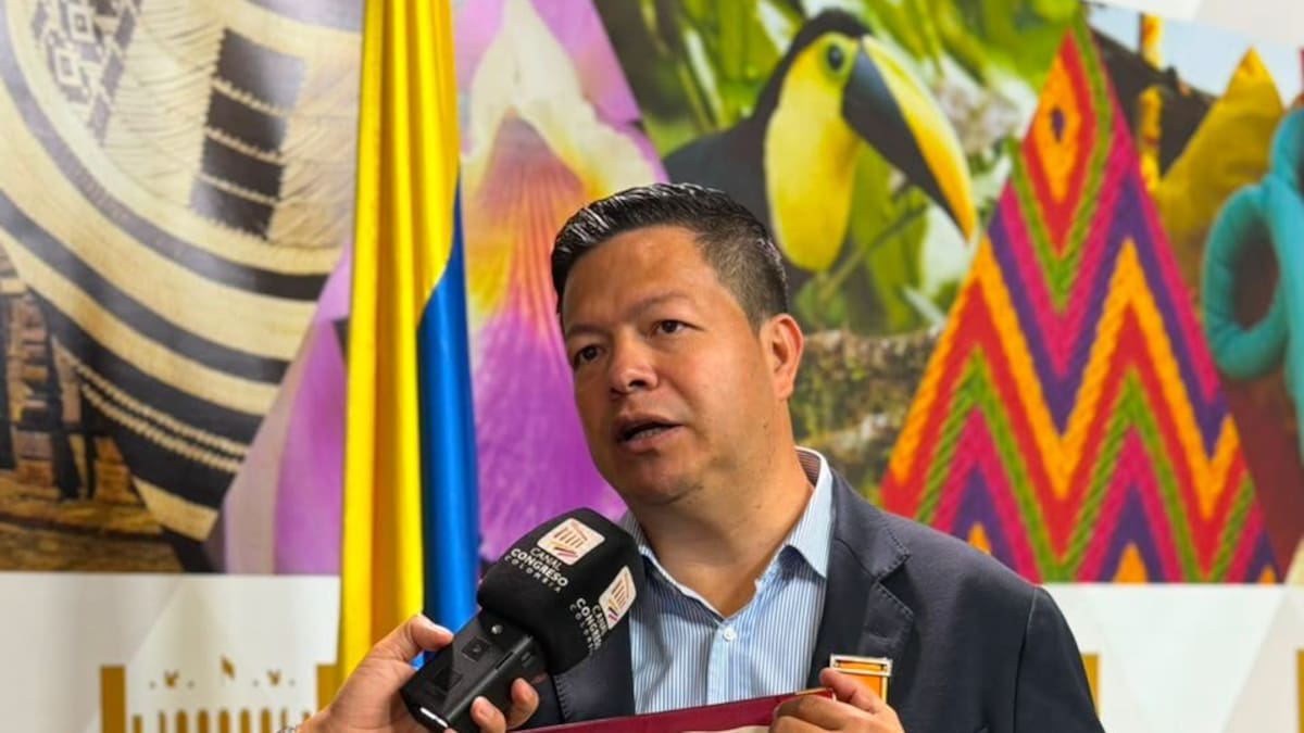 Congreso de la República exalta al alcalde de Pitalito con distinción de Caballero