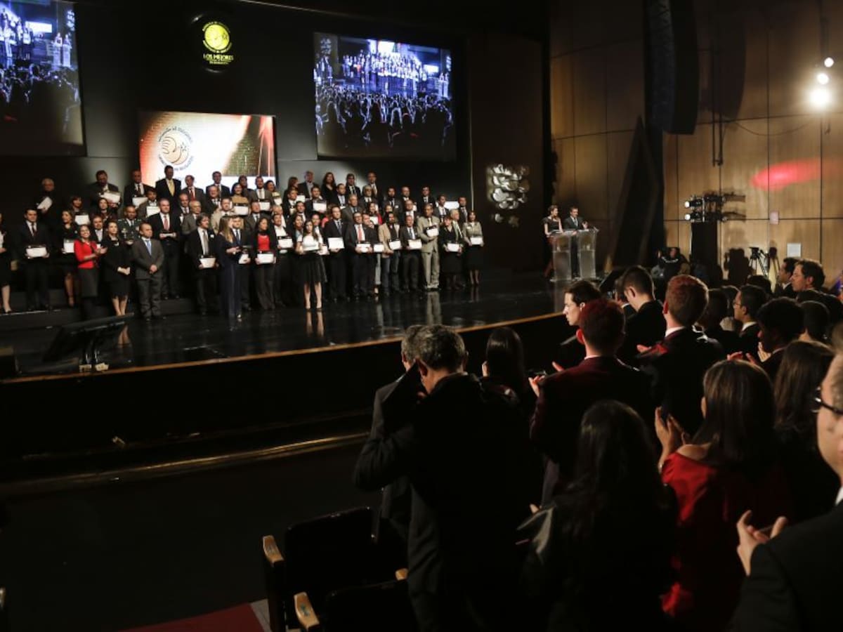 Abren convocatoria de 91 becas para estudiar en universidades del exterior