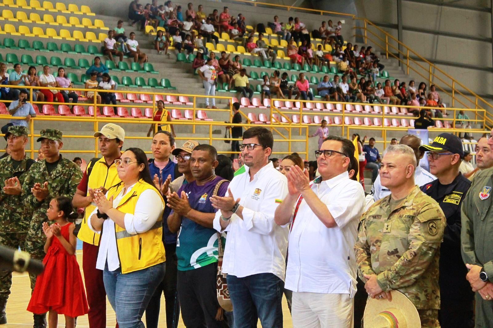 Gobernación de Bolívar y armadas de Colombia y EE.UU. lideraron jornada humanitaria