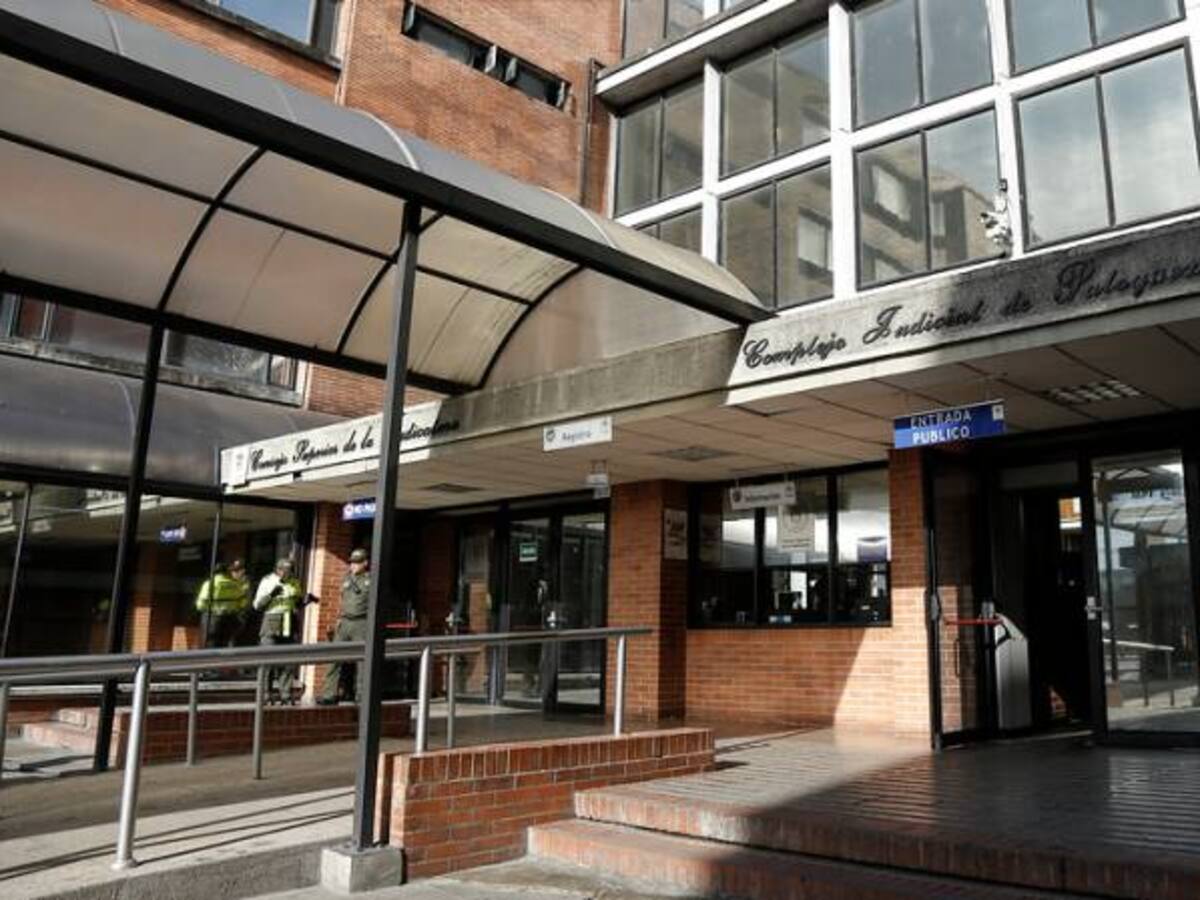 A interrogatorio jueza que ordenó libertad de integrantes de Primera Línea