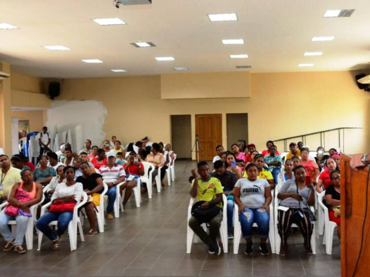 Capacitan a 65 familias en programa de subsidios Casa Digna, Vida Digna