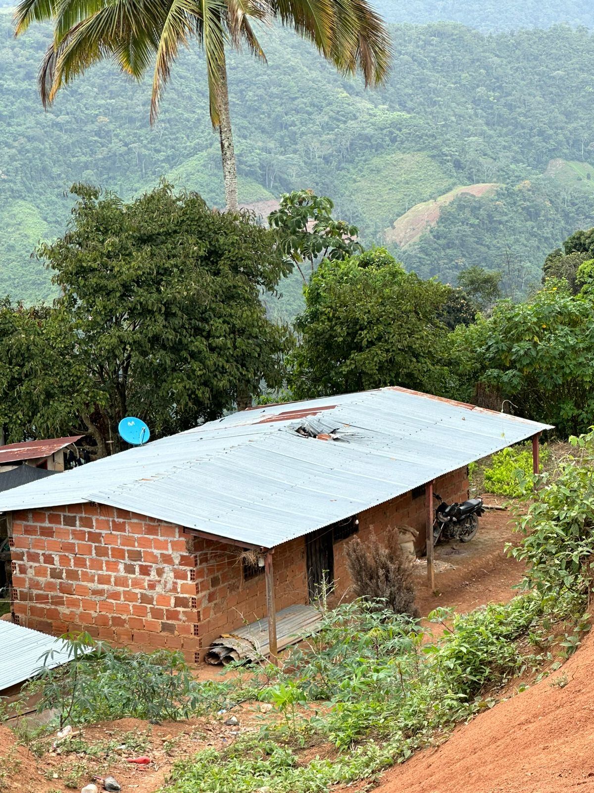 Vivienda afectada por artefacto explosivo en el Catatumbo / Foto: Cortesía