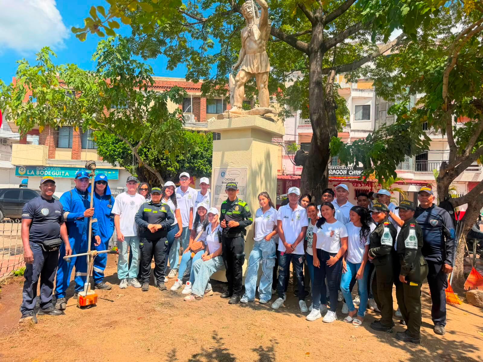 Jornada de limpieza en Magangué. // Policía de Bolívar