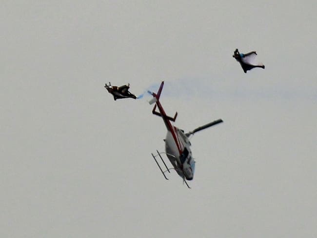 Salto de helicóptero a Monserrate