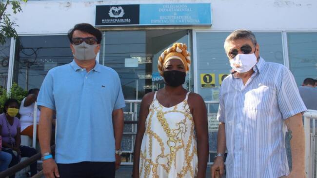 Promotores de la revocatoria contra el alcalde Dau