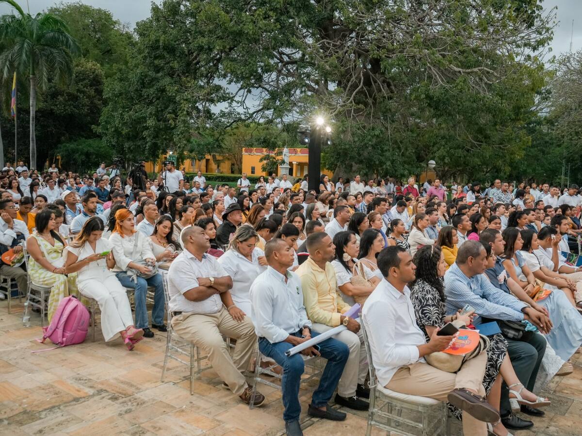 Más de 900 docentes y directivos del Magdalena fueron posesionados
