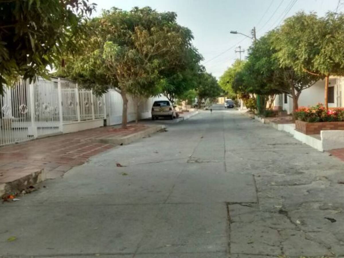 Atracan a vigilante del barrio Las Colinas