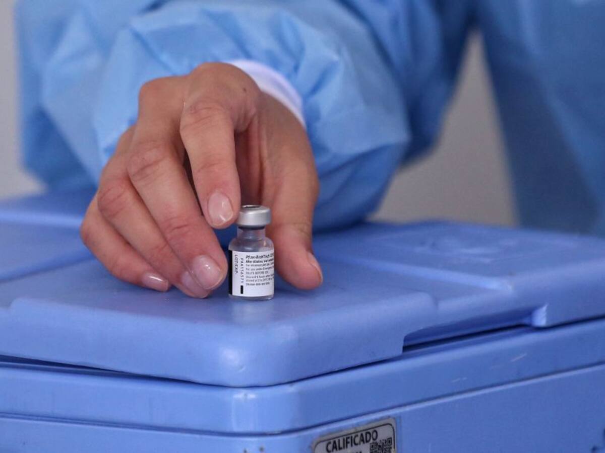 ¿Recibirán segunda dosis quienes tras ser vacunados se contagian de Covid?