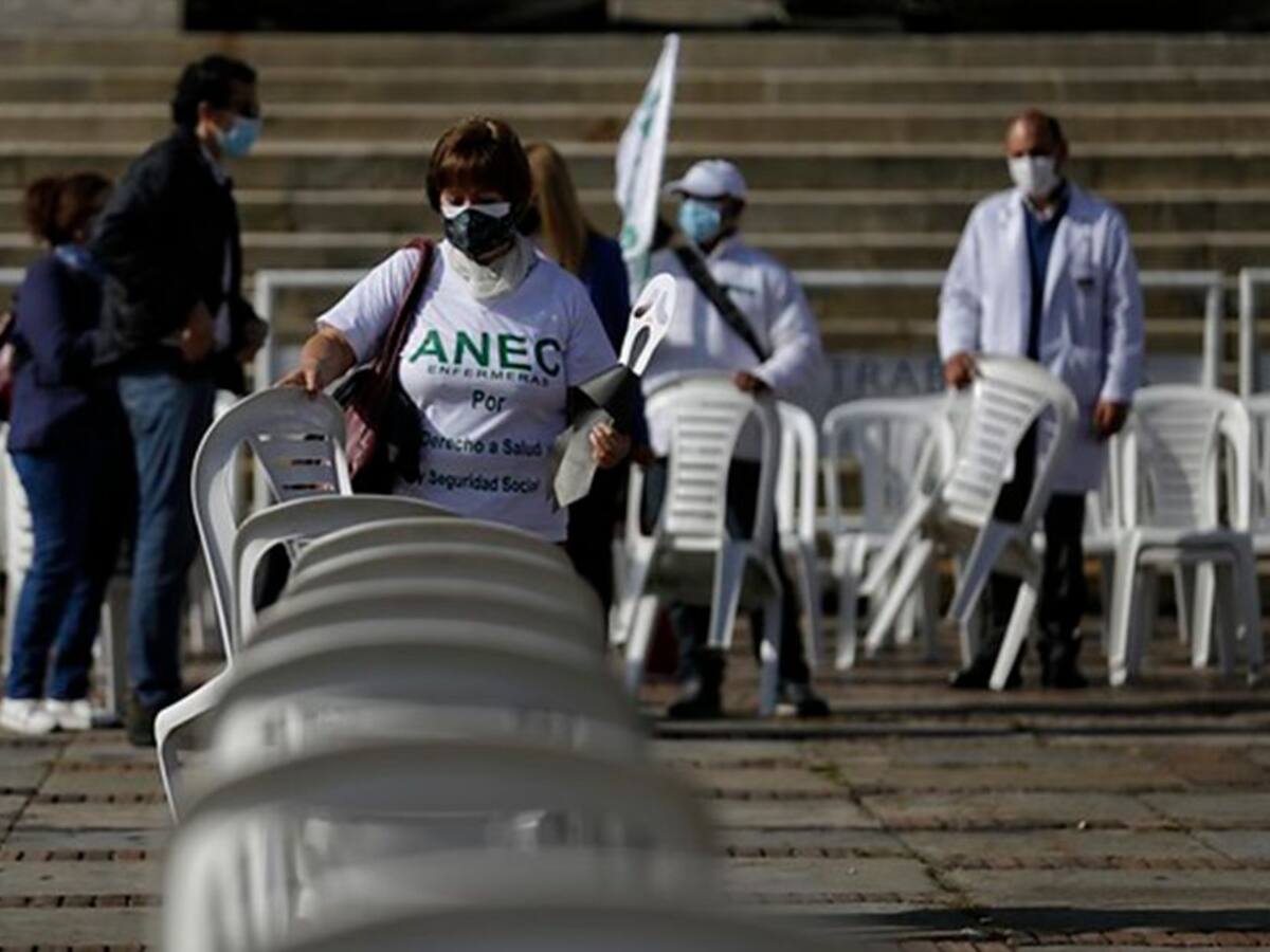 Sentido homenaje a trabajadores de la salud víctimas del COVID-19