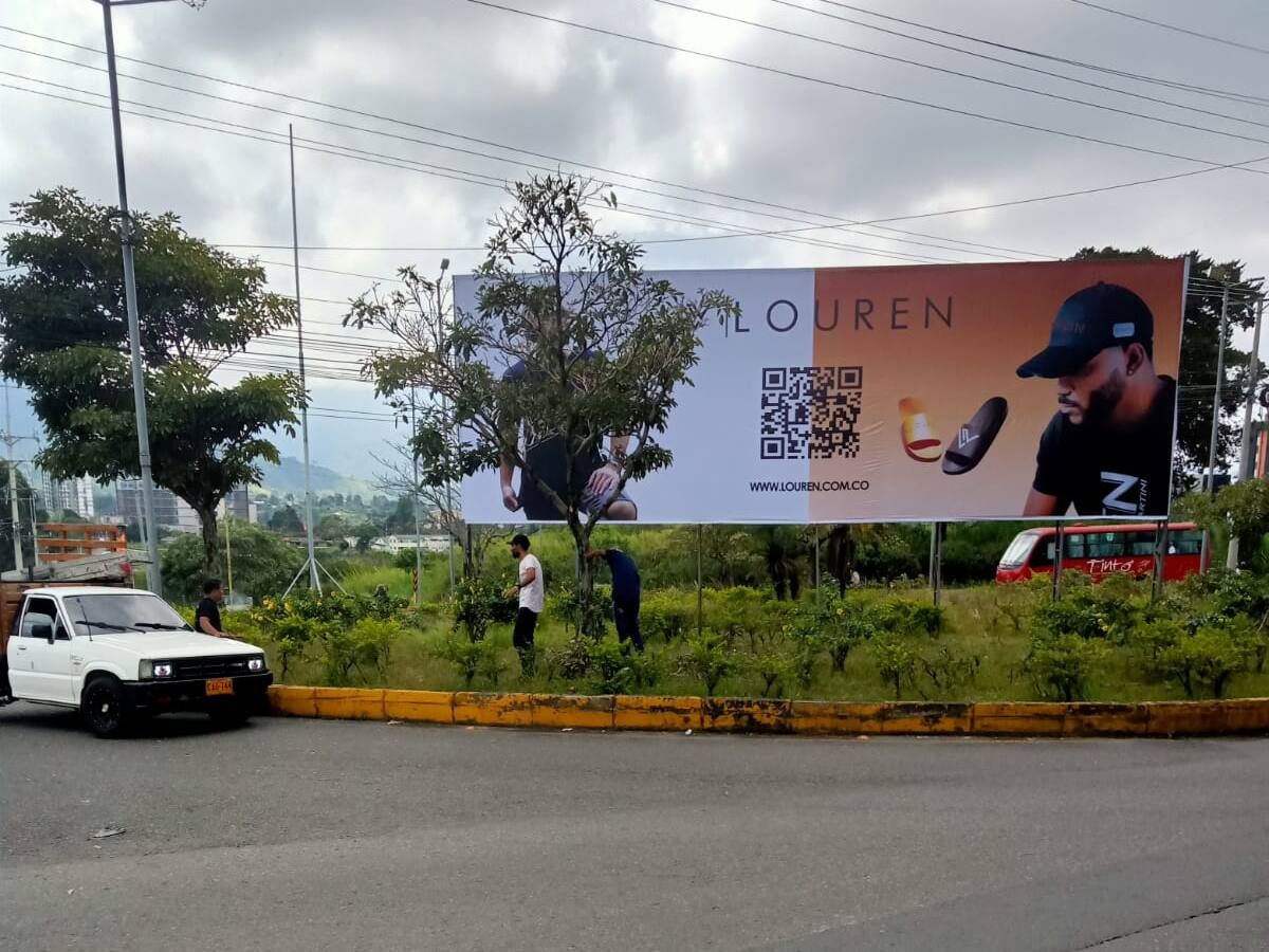 Sin ningún tipo de permisos fue instalada valla publicitaria y talado árbol en Armenia