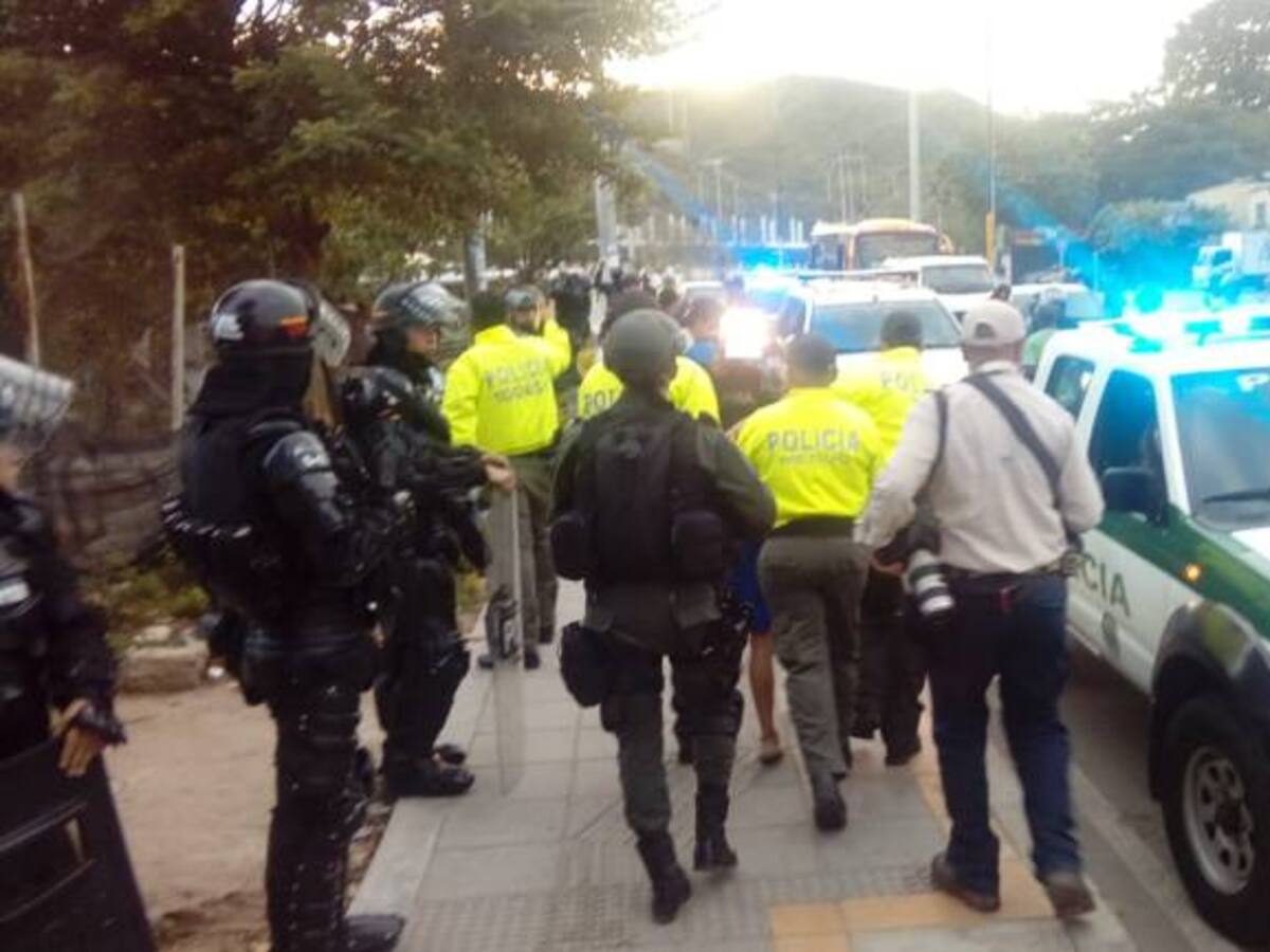 Policía allanó guaridas de traficantes de droga en Girón