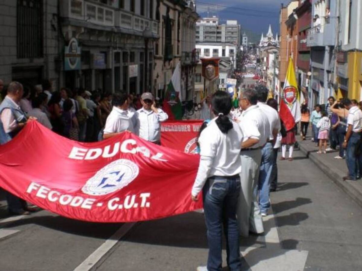 Sindicado de docentes en Caldas aprueba modificaciones en su régimen especial de salud