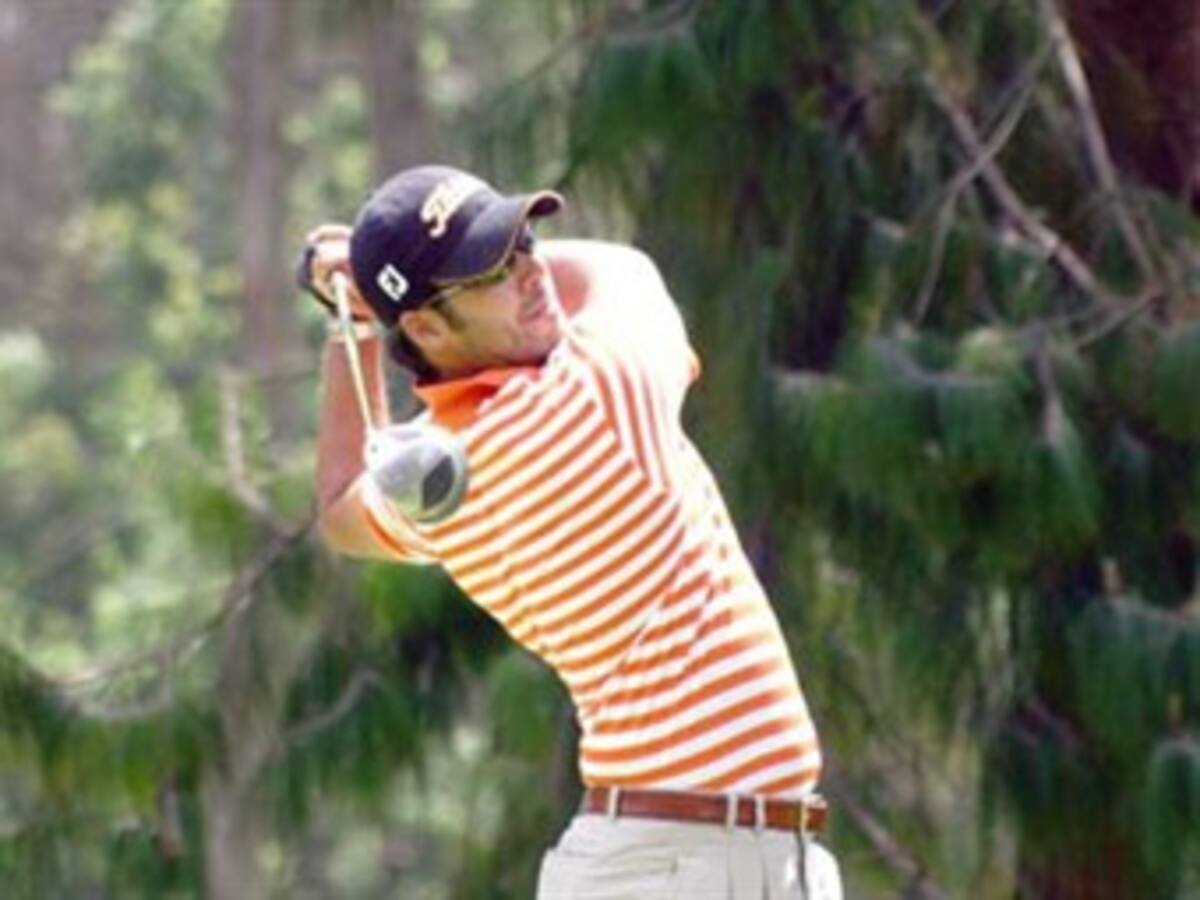 Garrido y Costilla comparten liderato del 53º Abierto de Golf Ciudad de Bucaramanga