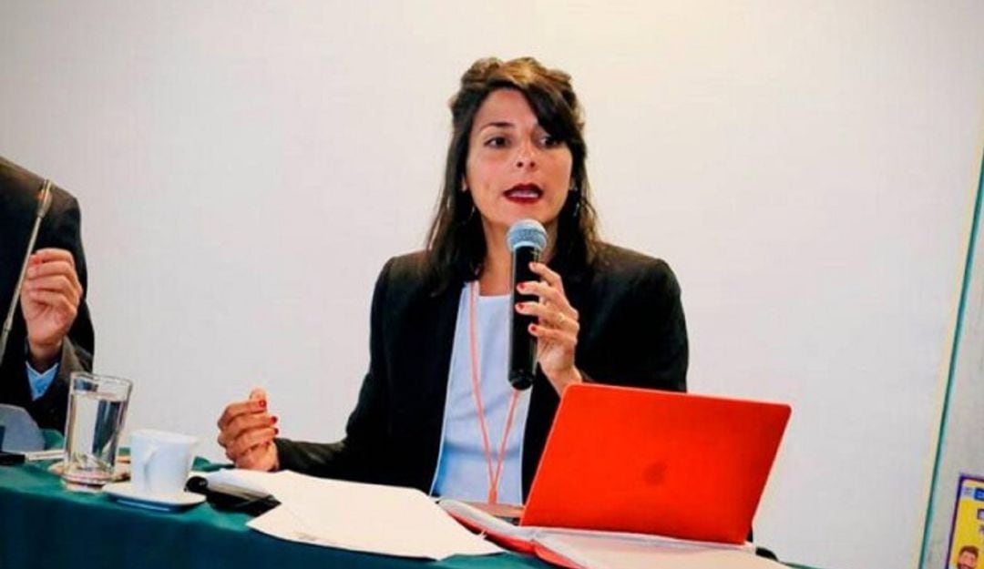 Nuevamente Irene Vélez tuvo una ‘confusión’ sobre cifras de su cartera