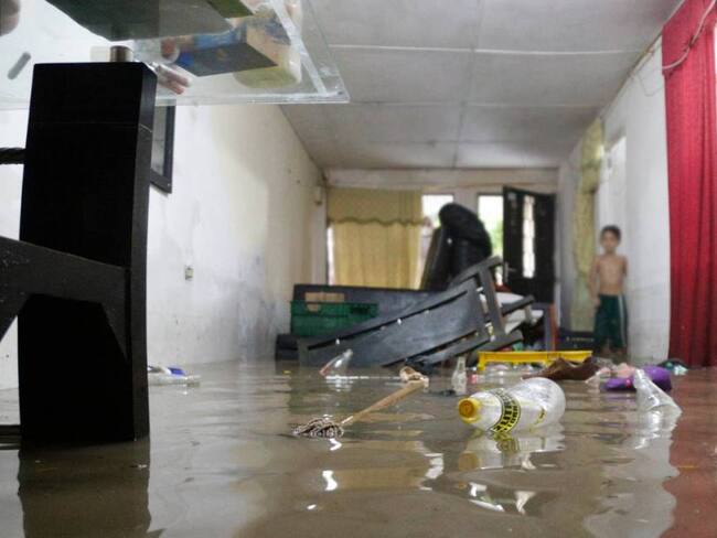 Dos desaparecidos y más de 1.000 viviendas afectadas por intensas lluvias