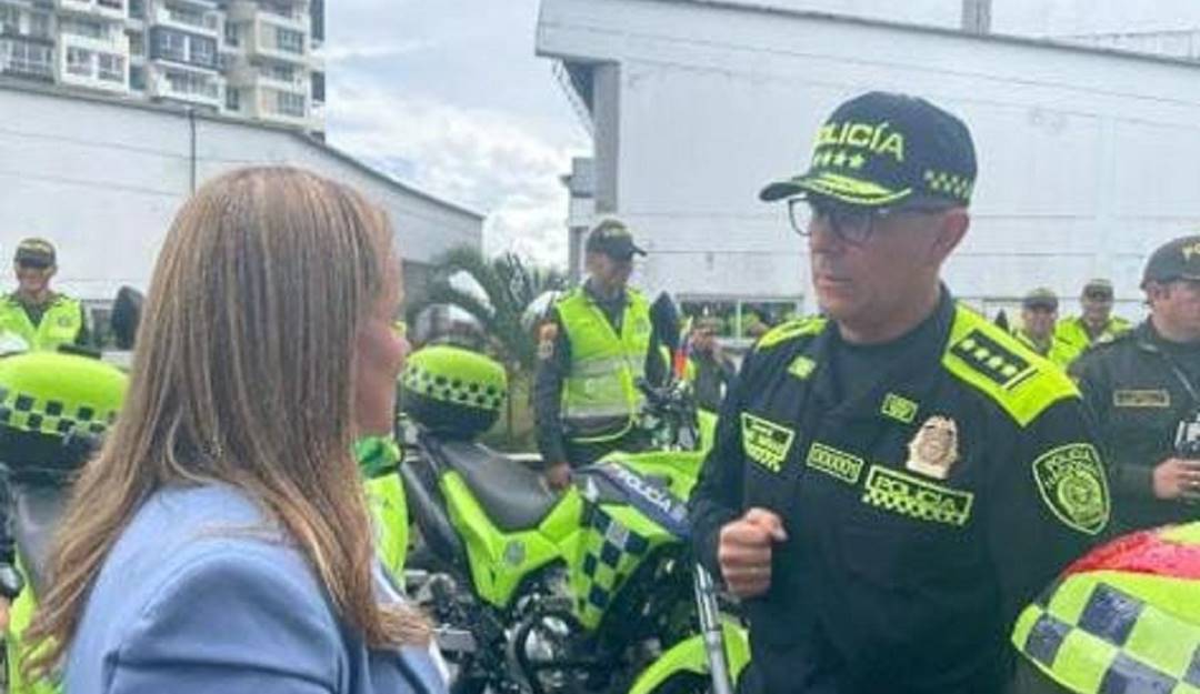 Entregan motocicletas para la seguridad de Manizales. Crédito: Alcaldía de Manizales.