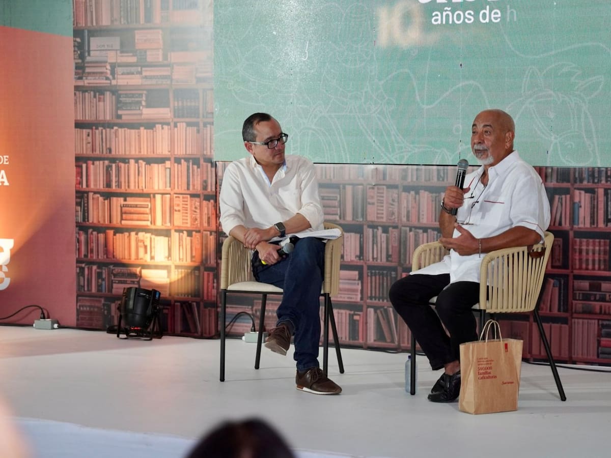 Leonardo Padura en Un Río de Libros: La Habana como personaje y la escritura como un túnel incierto
