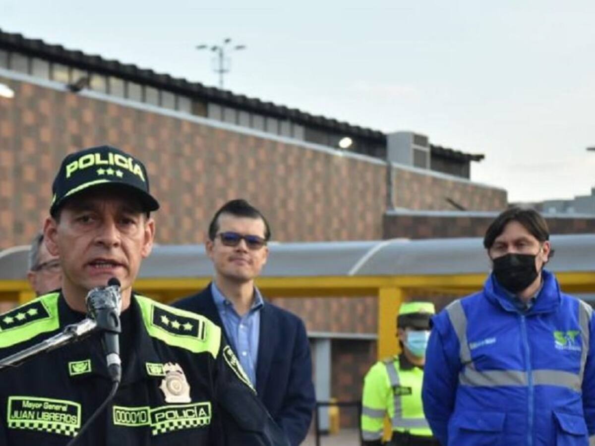 Cerca de 3 millones 500 mil vehículos se movilizarán en este puente festivo