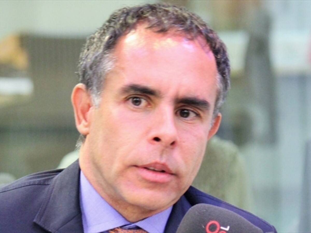 Advierten corto circuito en el Gobierno en tema del glifosato