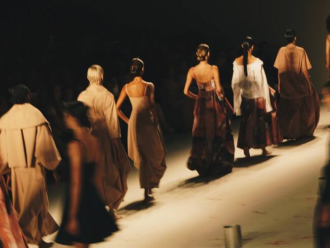 Cucuteña presenta su colección en una pasarela de Colombiamoda