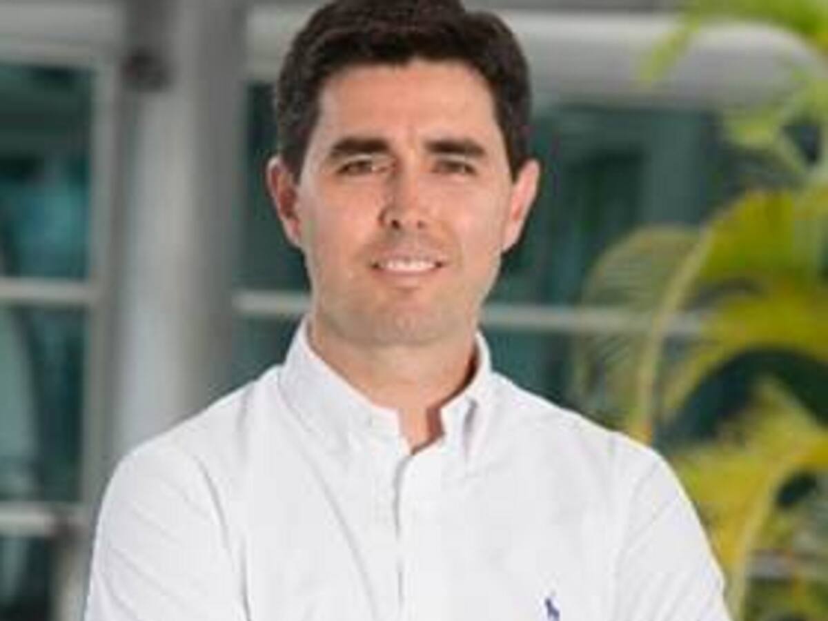 Se va el gerente de la Electrificadora de Santander Mauricio Montoya Bozzi