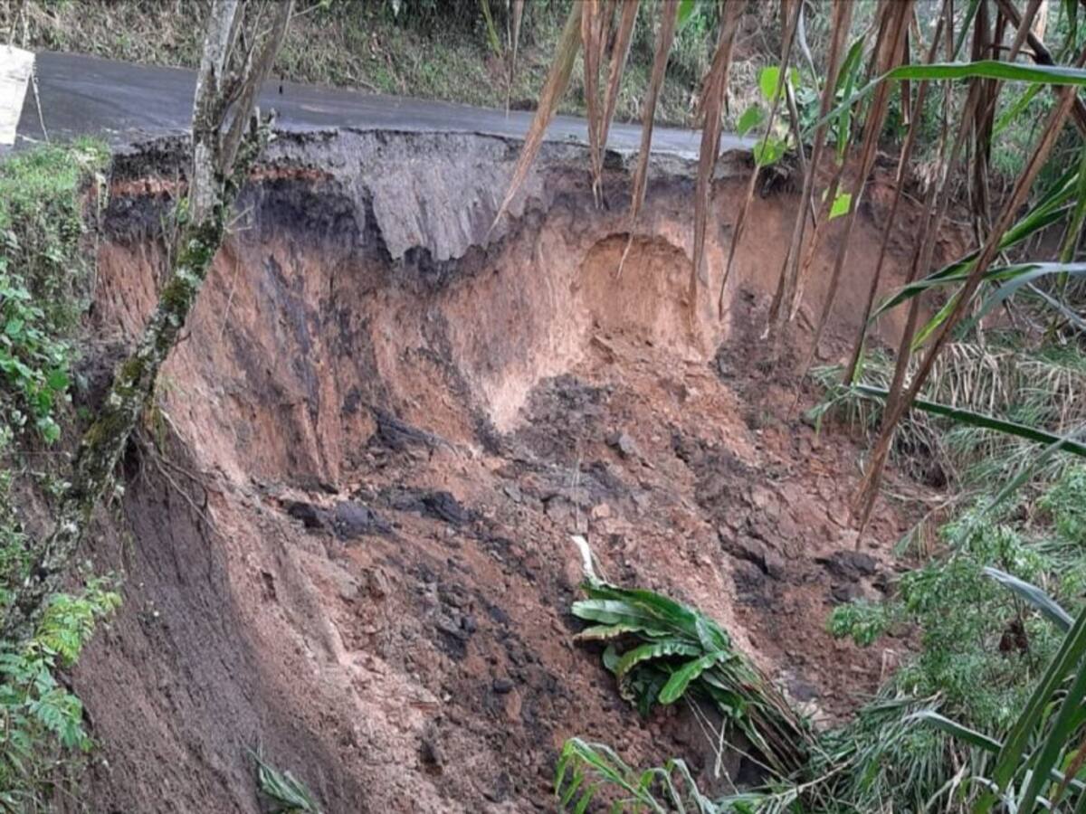 Incremento en nivel de los ríos y deslizamientos mantienen alerta en Caldas