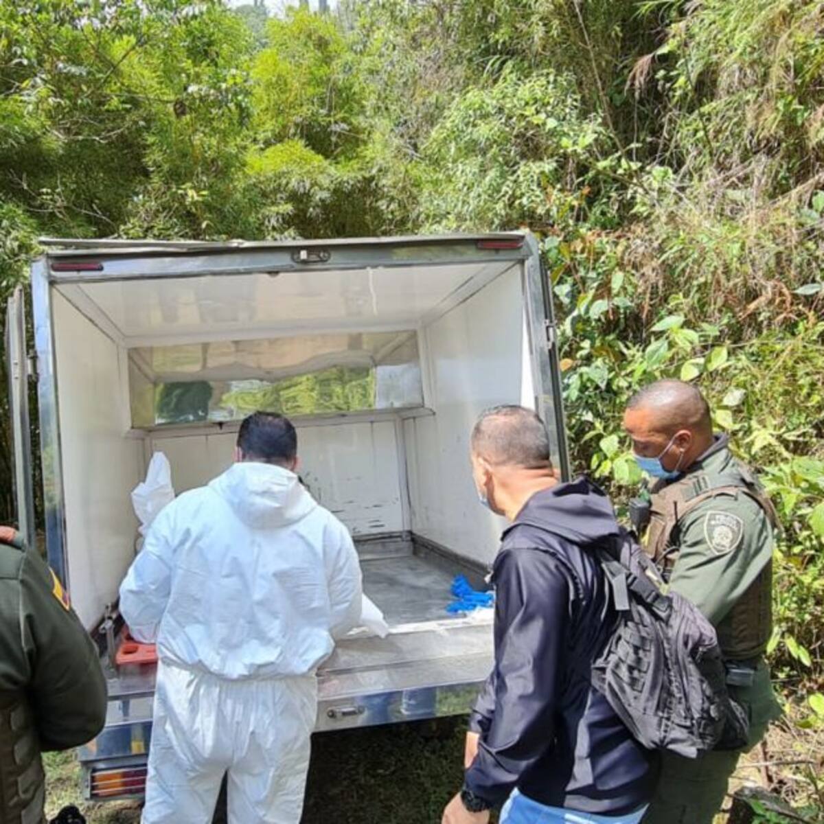 Investigan doble crimen en Caldas