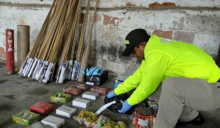 Autoridades intensifican operativos para incautación de pólvora.