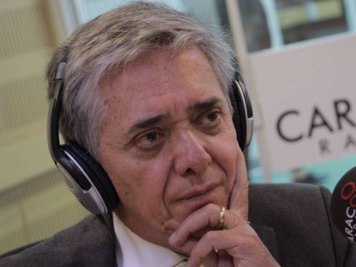 Antes de finalizar este año operarán los peajes electrónicos: Mintransporte