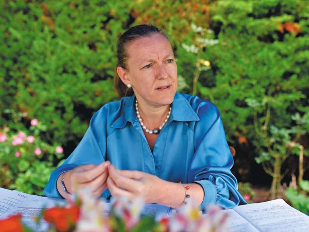 Las mujeres son un factor fundamental para la política: Helena Storm, embajadora de Suecia