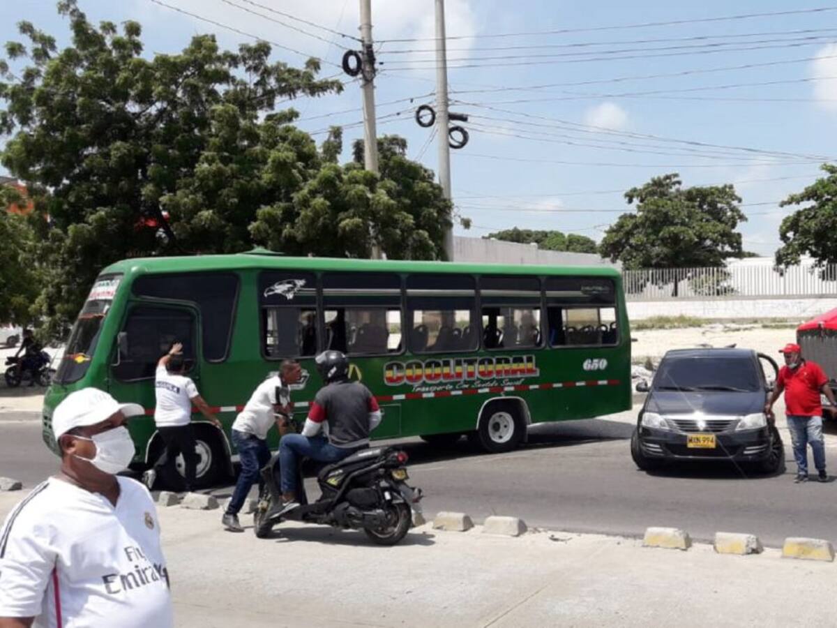 Conductores protestaron exigiendo seguridad en Barranquilla