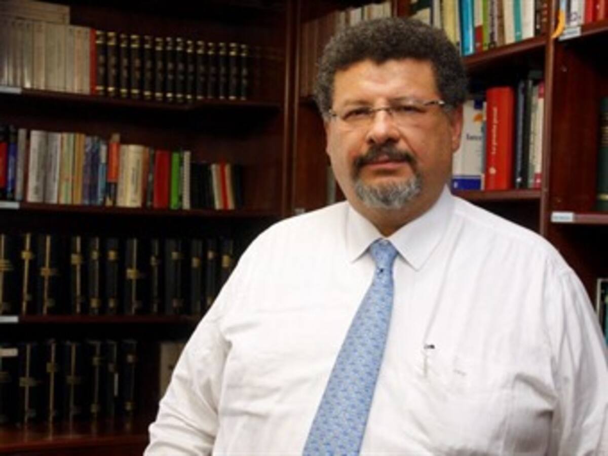 Ordenan arresto de dos días al abogado de Laura Moreno por caso Colmenares