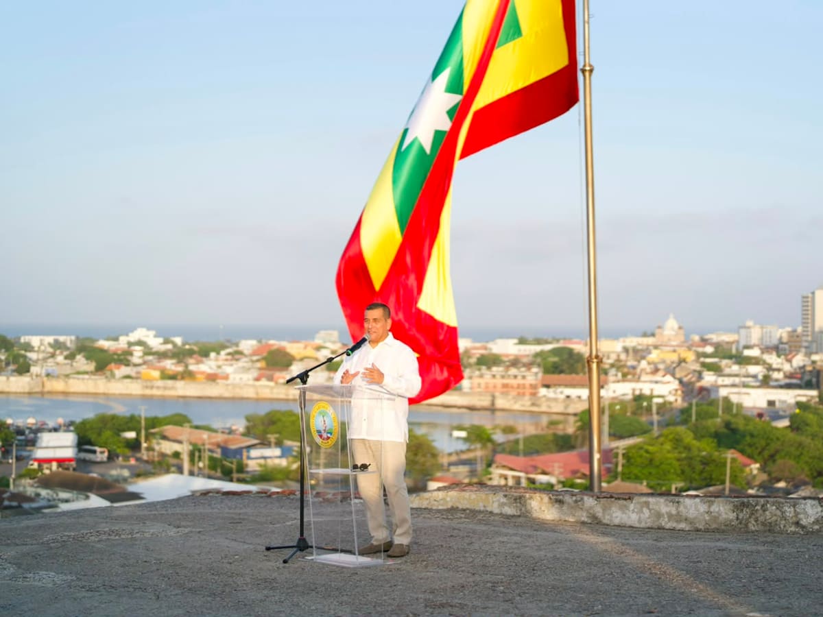 Cumpleaños de Cartagena: cuadrilonga fue izada en el Castillo de San Felipe