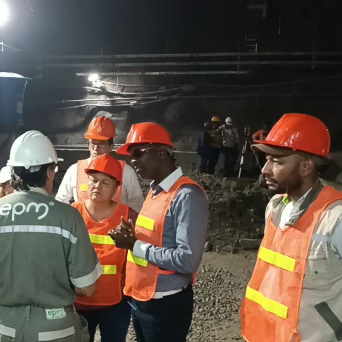 Congresistas antioqueños piden apoyo al presidente Petro para Hidroituango
