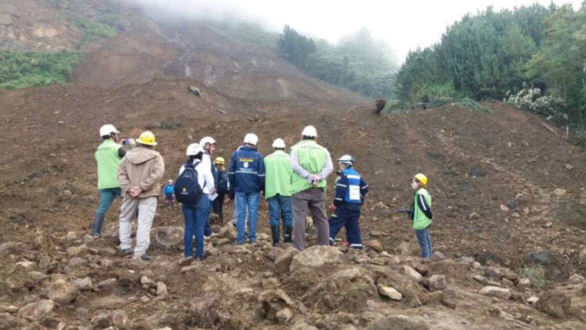 Fuertes lluvias afectaron una vía e incomunican al occidente de Boyacá con el Magdalena Medio