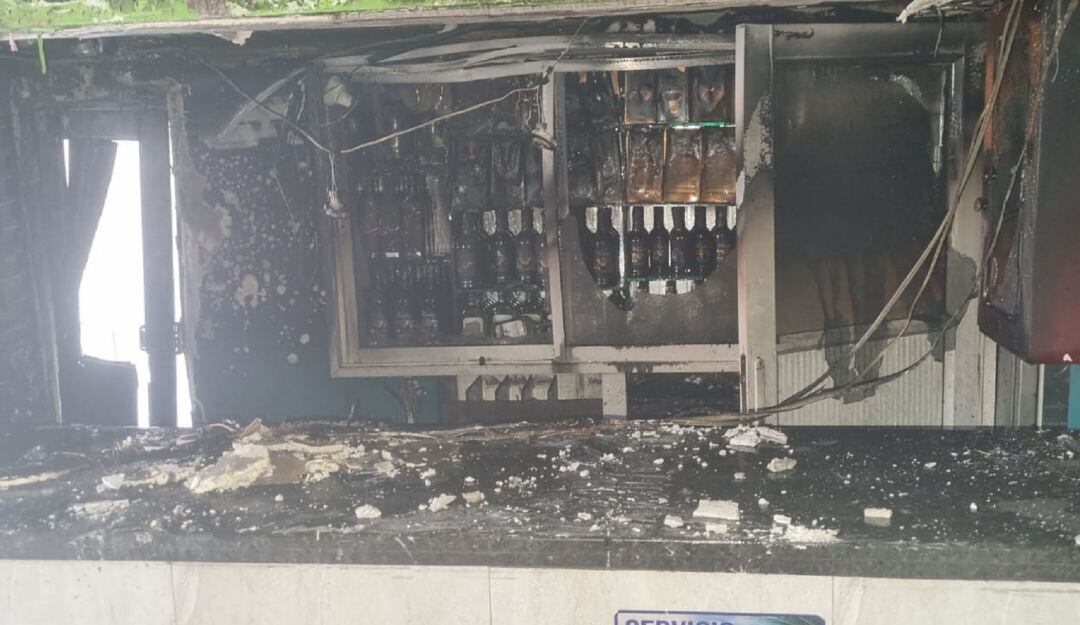 Se registraron daños en nueve máquinas tragamonedas, aires acondicionados, paredes, cielo raso y otros elementos