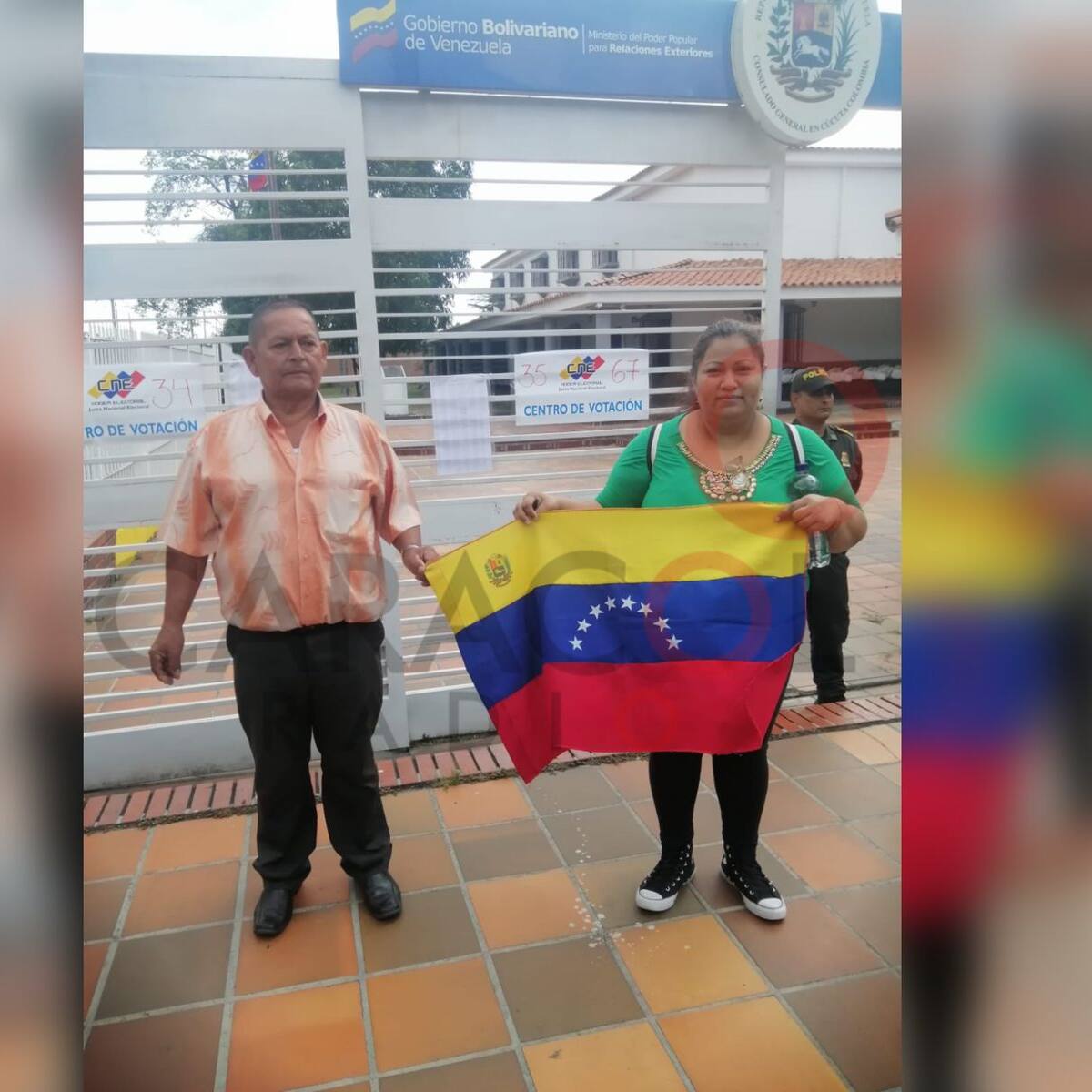 Maury Martínez y Edgar González, primeros venezolanos que votaron en Cúcuta