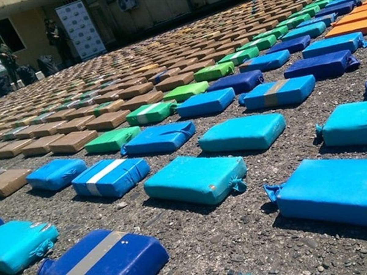 Fiscalía informa sobre incautación de droga que iba camino a su distribución en Europa