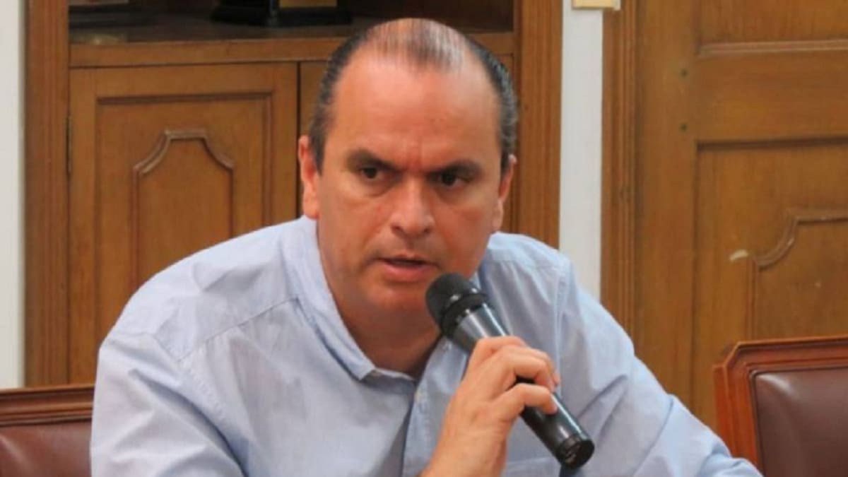 Gremios insisten al gobierno en reapertura de la frontera