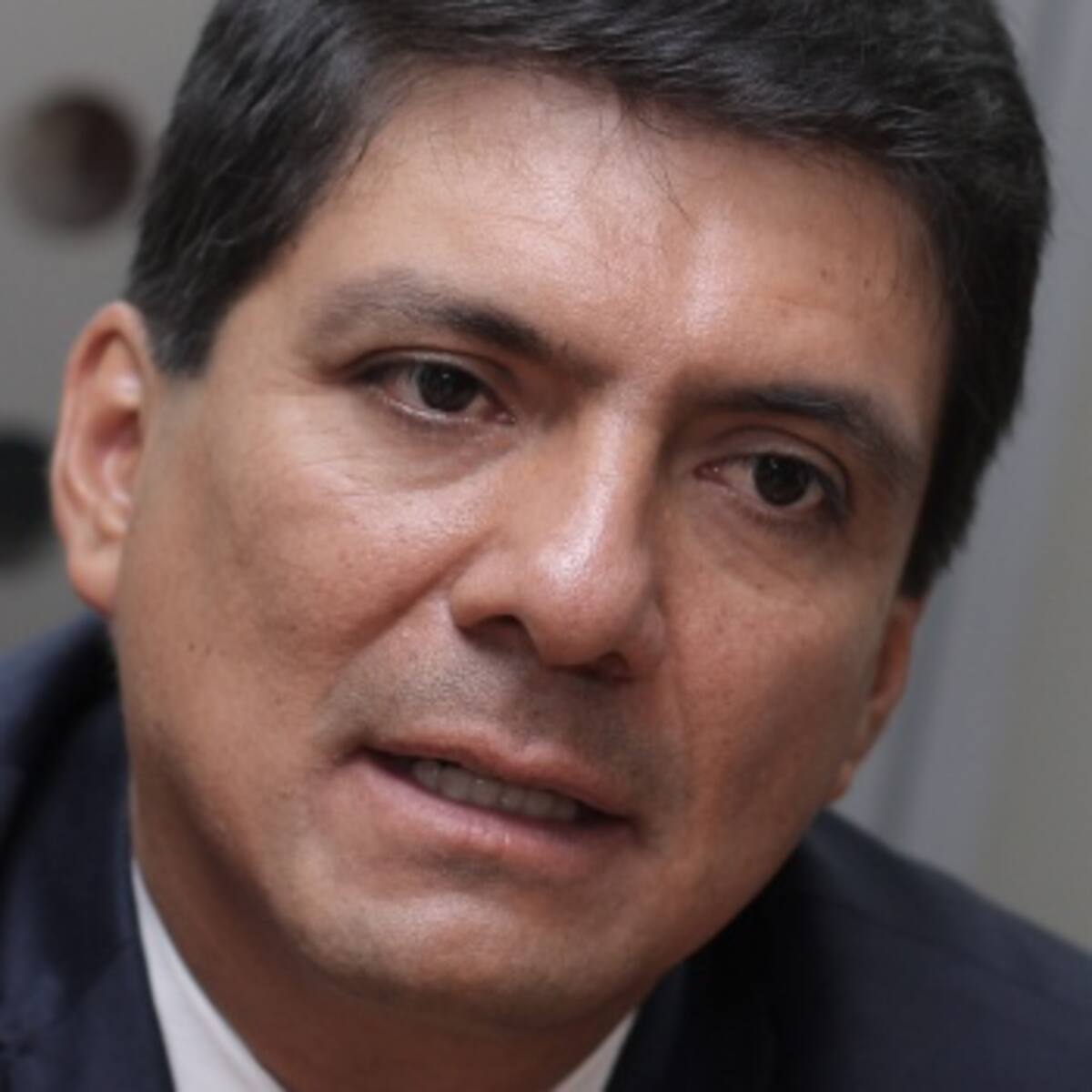 Corte abre investigación contra el representante César Gómez por trafico de influencias