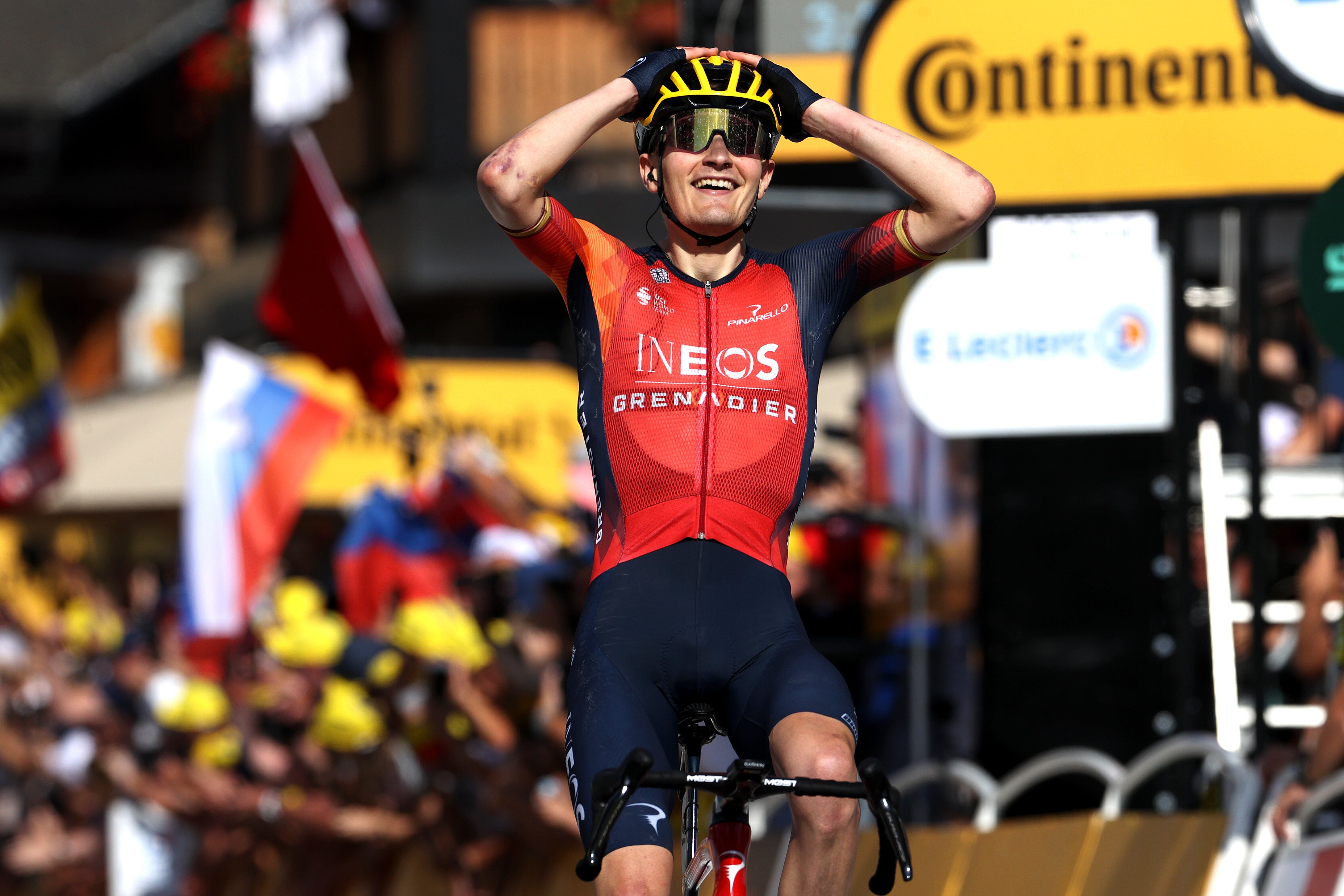 Carlos Rodríguez celebra la victoria en la etapa 14 del Tour de Francia. (Photo by Michael Steele/Getty Images)