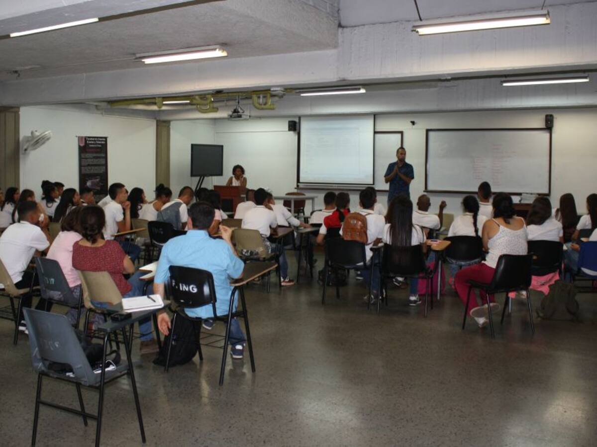 Rector del “Poli” pide gratuidad para las matrículas del segundo semestre