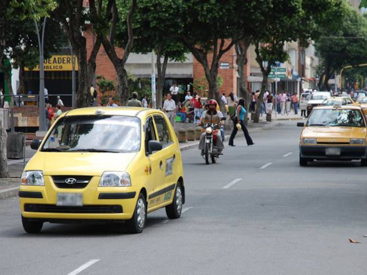 Taxistas de Bucaramanga solicitan Prima Navideña de $1.000