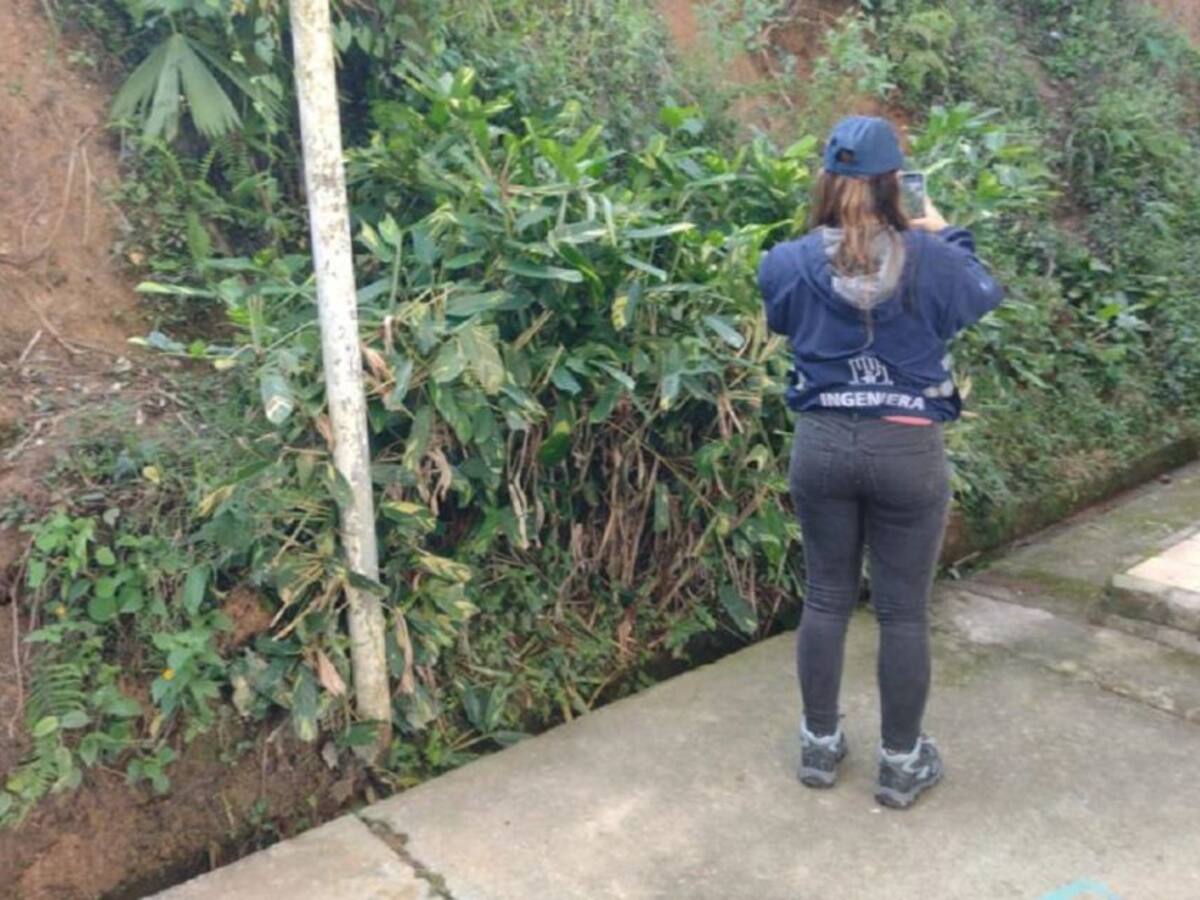 En una vereda de Manizales, habría amenaza de deslizamiento de tierra